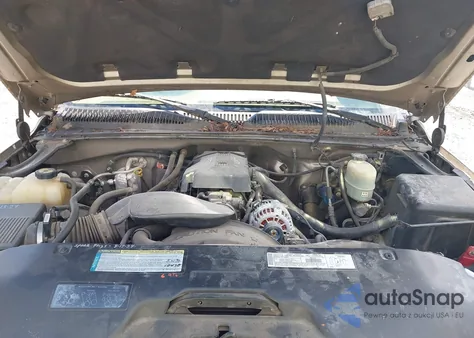 2000 Chevrolet Silverado 2500 Lt z USA, uszkodzony, nr VIN 1GCGK29U8YE215392